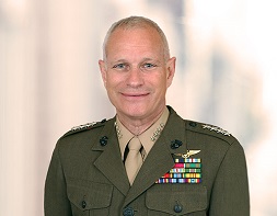 General Robert Magnus